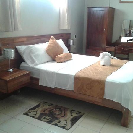 Hotel Golden Star Iquitos Exterior foto