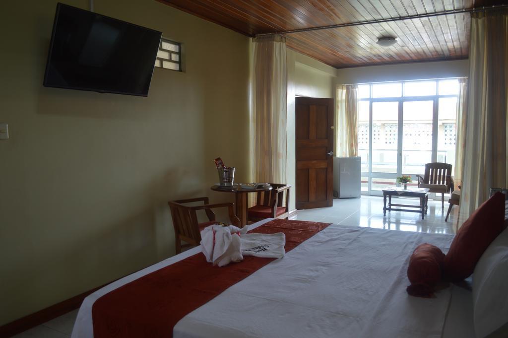 Hotel Golden Star Iquitos Quarto foto