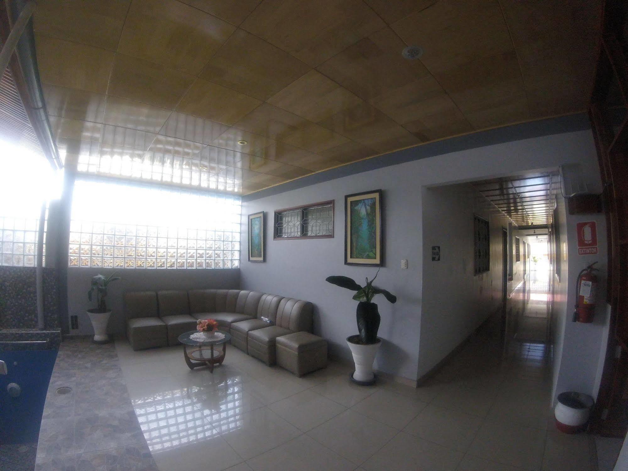 Hotel Golden Star Iquitos Exterior foto